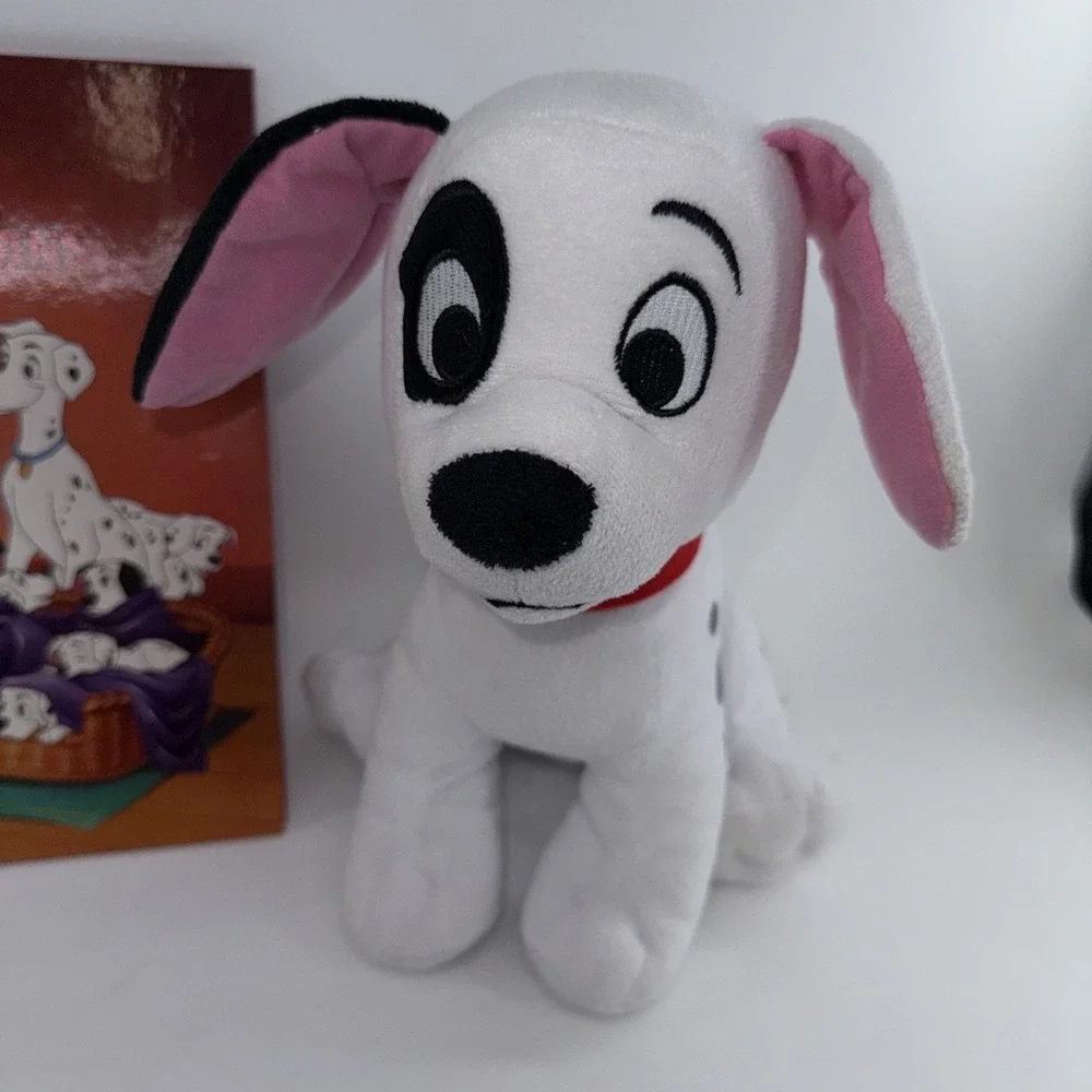 Disney 101 Dalmatians Kohl's Cares Book & Plush Classic Storybook Hardcover